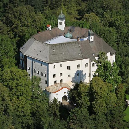 Hotel Schloss Amerang Exterior foto